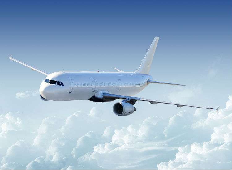 Precios del transporte aéreo aumentan 16.3 % en un año