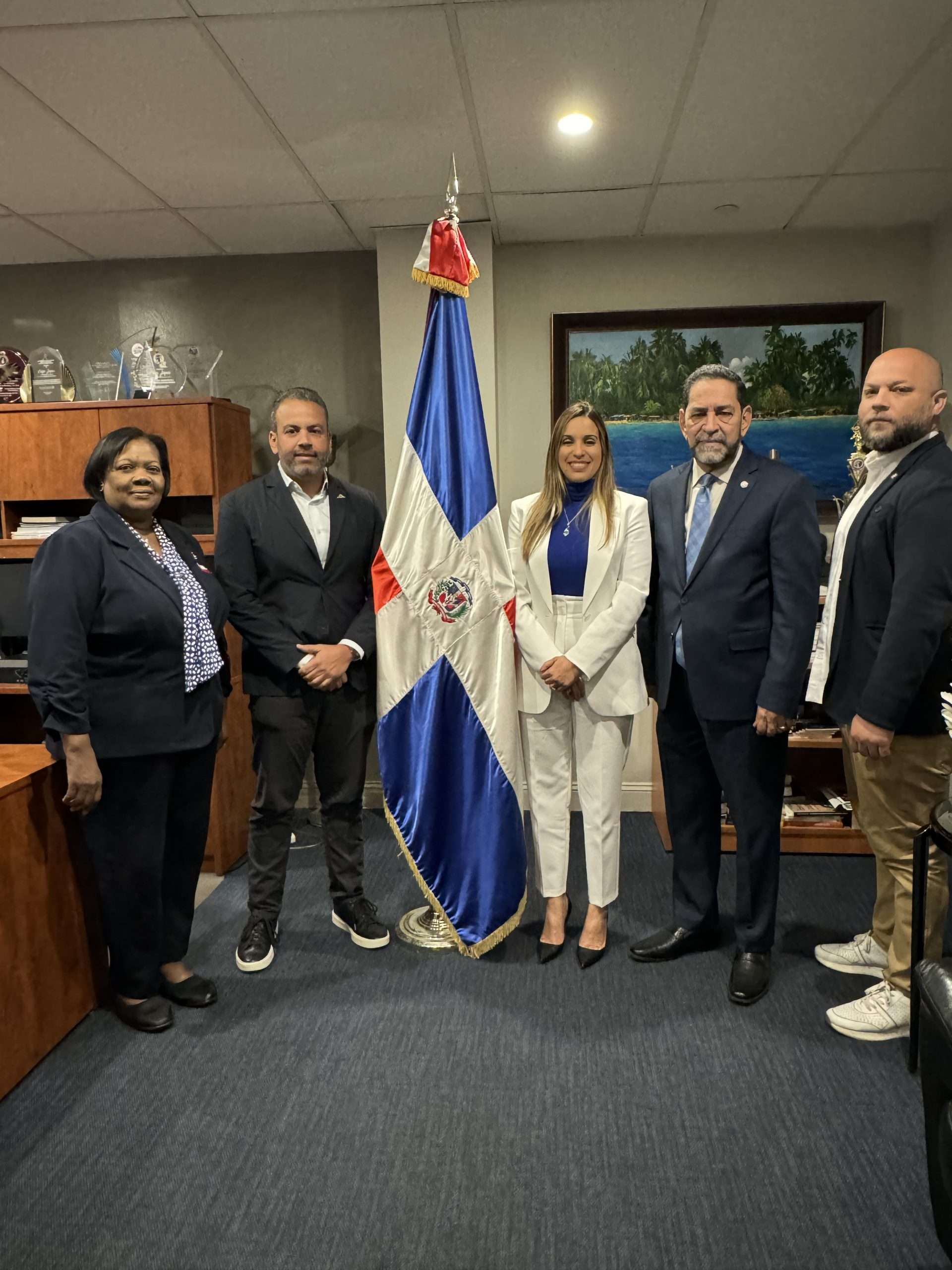 Acoprovi viaja a EE.UU. a poner en marcha plan para proteger inversión inmobiliaria de la diáspora dominicana