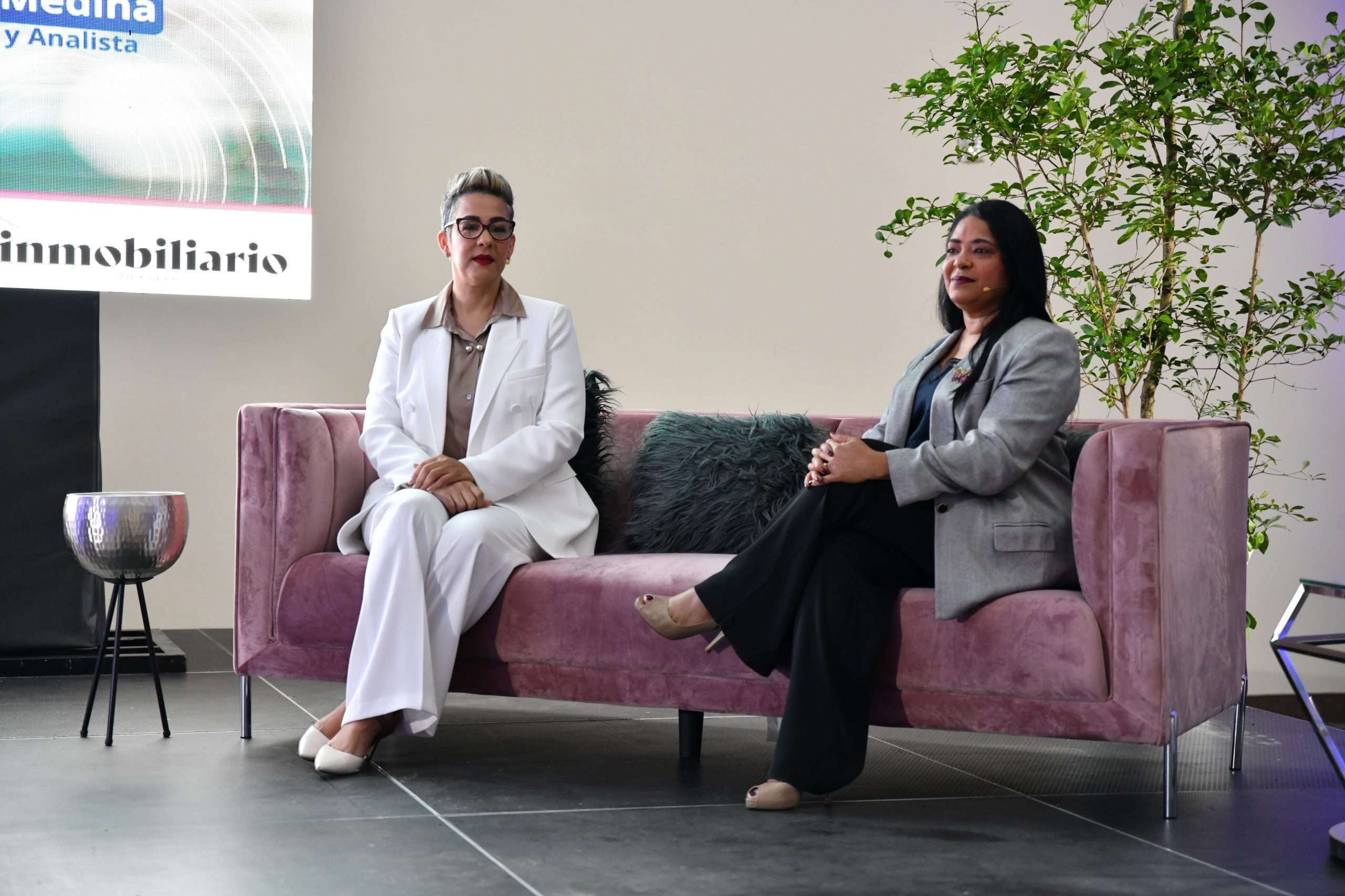 La comunicación corporativa permite posicionar y conectar a las empresas con sus clientes