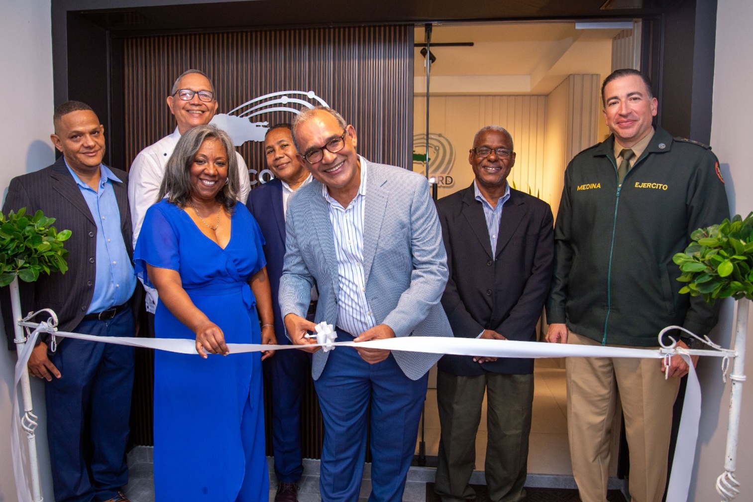 Inauguran oficina para fortalecer servicios tecnológicos de agrimensores
