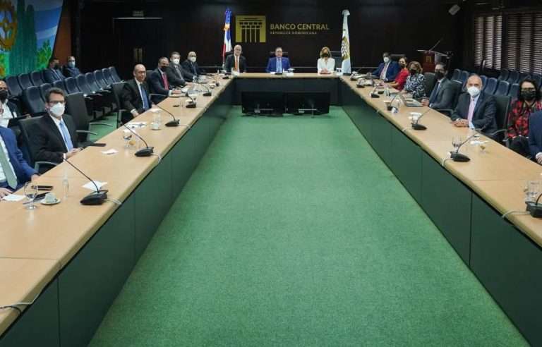 Un compendio de lo que pasa en el país y el conflicto Rusia/Ucrania