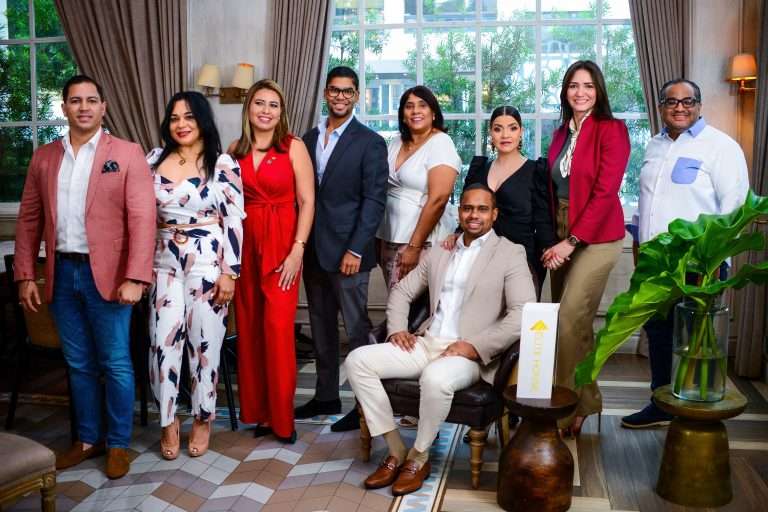 Élite House edita cada semana su historia institucional con los encuentros de líderes