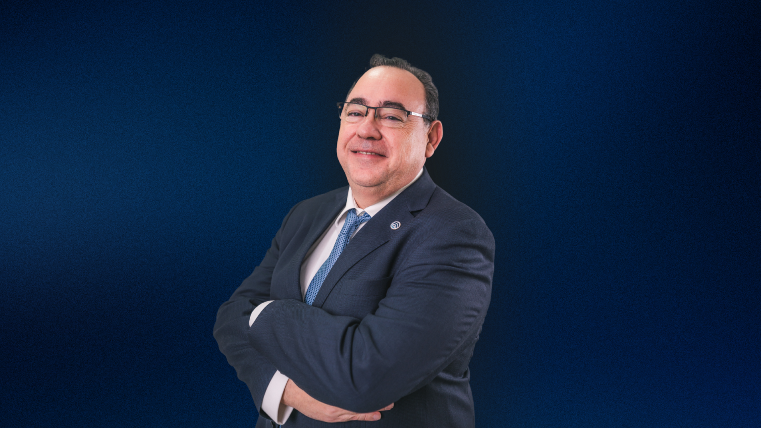 Genaro Ripo Conoce a Genaro Llamas expositor del segundo Expo Foro CENI | El ...