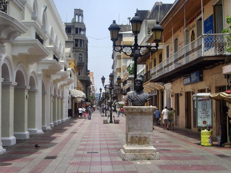 España colabora en creación guía virtual Ciudad Colonial