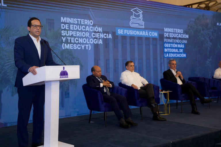 Así se fusionarán algunas instituciones públicas, según plan propuesto por el Gobierno de Luis Abinader