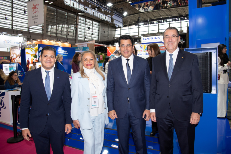 Popular informa aporta el 50% del financiamiento al turismo dominicano 