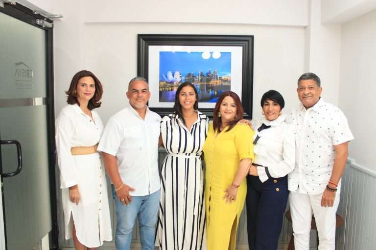 Firman alianza estratégica para comercializar lotes de terrenos en Cabrera