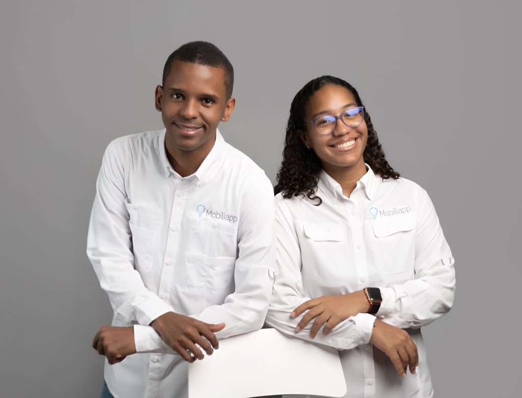 The image has an empty ALT attribute; its filename is RAFAEL-E-IRAYSA-PAREDES-1024x780.jpg