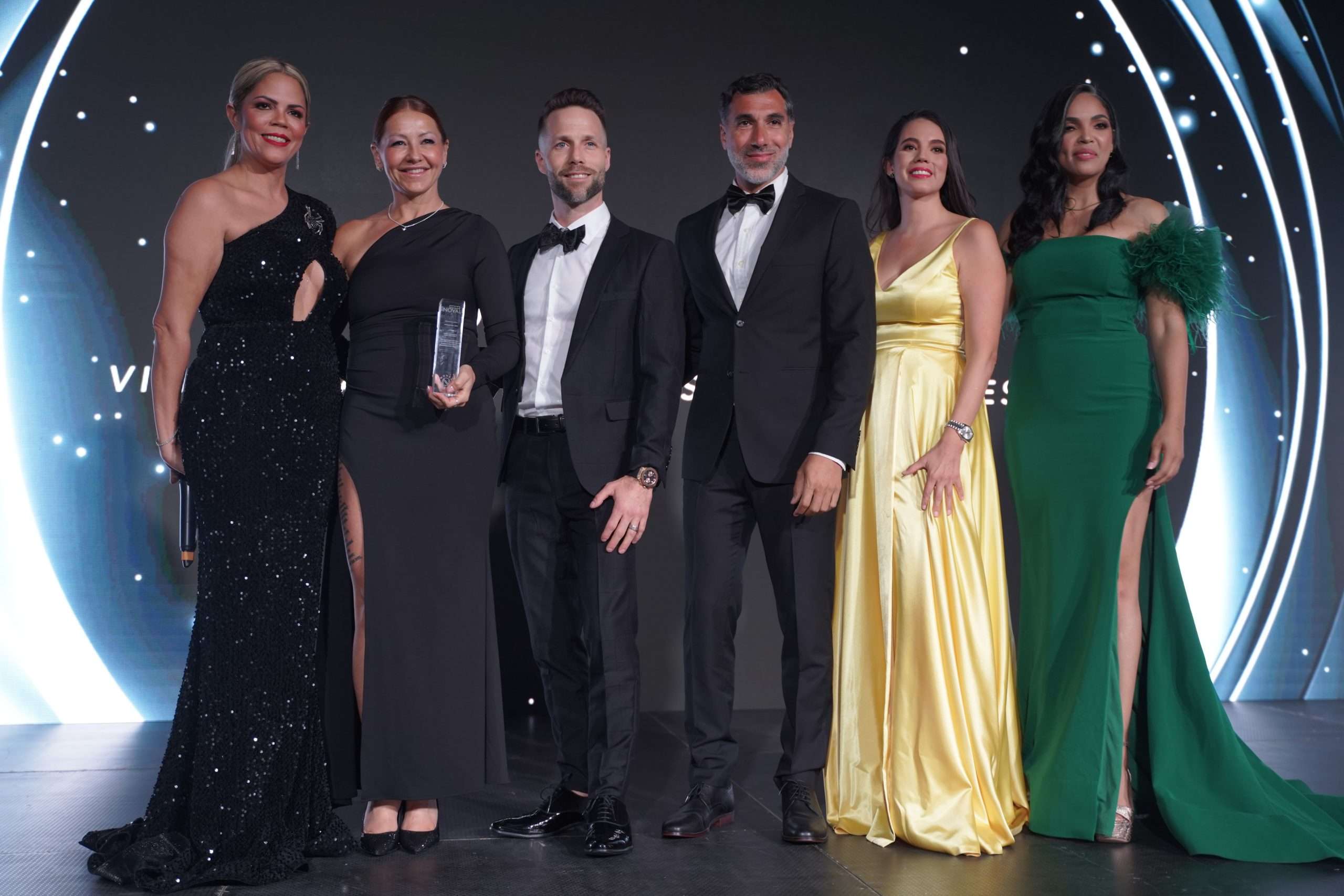 Noval Properties entrega premios 2024