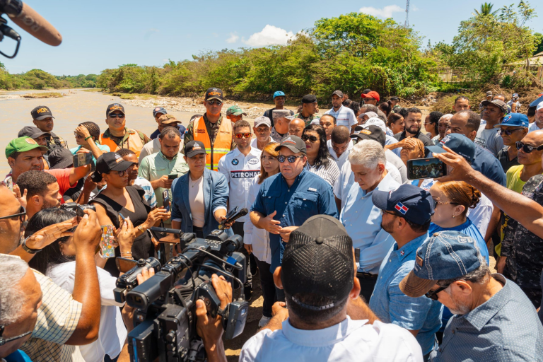 Paliza y Estrella supervisan daños por lluvias en Espaillat y Puerto Plata