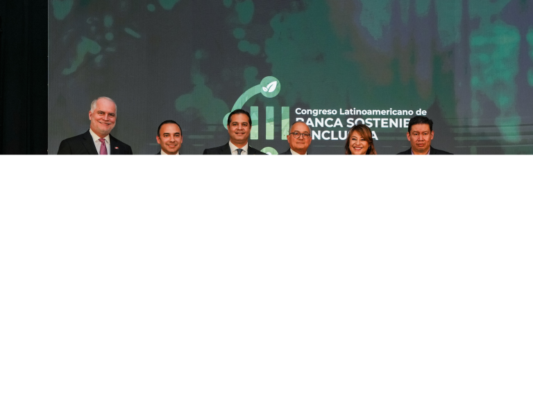 Ingeniera Vivian Reyes renuncia del Ministerio de la Vivienda