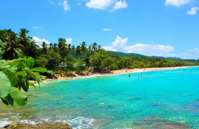 Alex Rodríguez invertirá mil millones de dólares que elevará turismo de lujo en la Costa Norte dominicana
