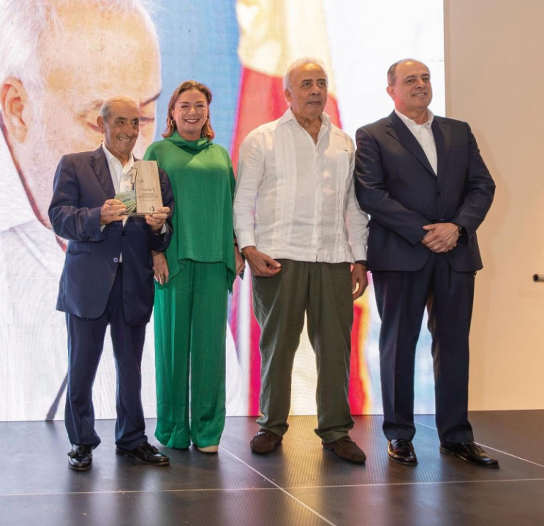 Air Europa y Aeropuerto Cibao celebran primer aniversario ruta directa Santiago- Madrid