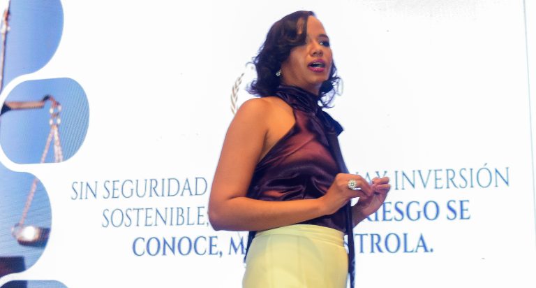 Ana Bello: «estamos obligados a defender lo invertido con informaciones verificables y controles efectivos»