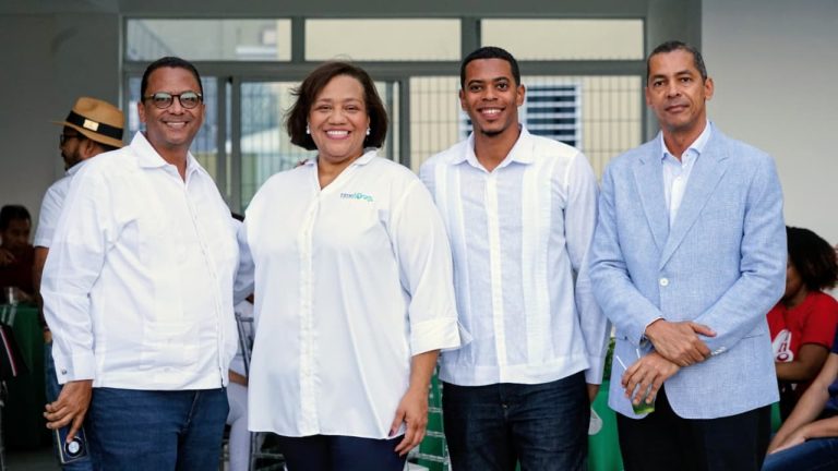 TimeHomes Inmobiliaria celebró su fiesta navideña con la entrega de proyecto