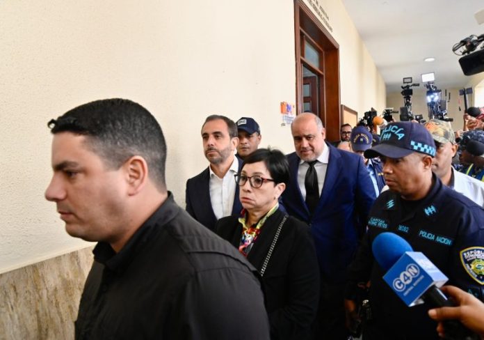 Τα αδέρφια Αντόνιο και Μαριμπέλ Εσπαϊγιάτ στο δικαστήριο για την υπόθεση Jet Set.